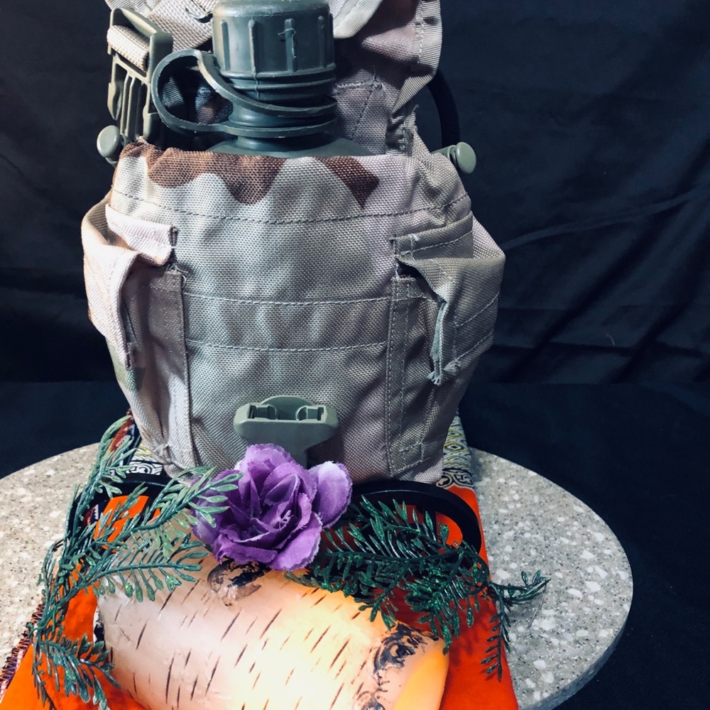 U.S. Army Molle II 1 Quart Canteen and Pouch